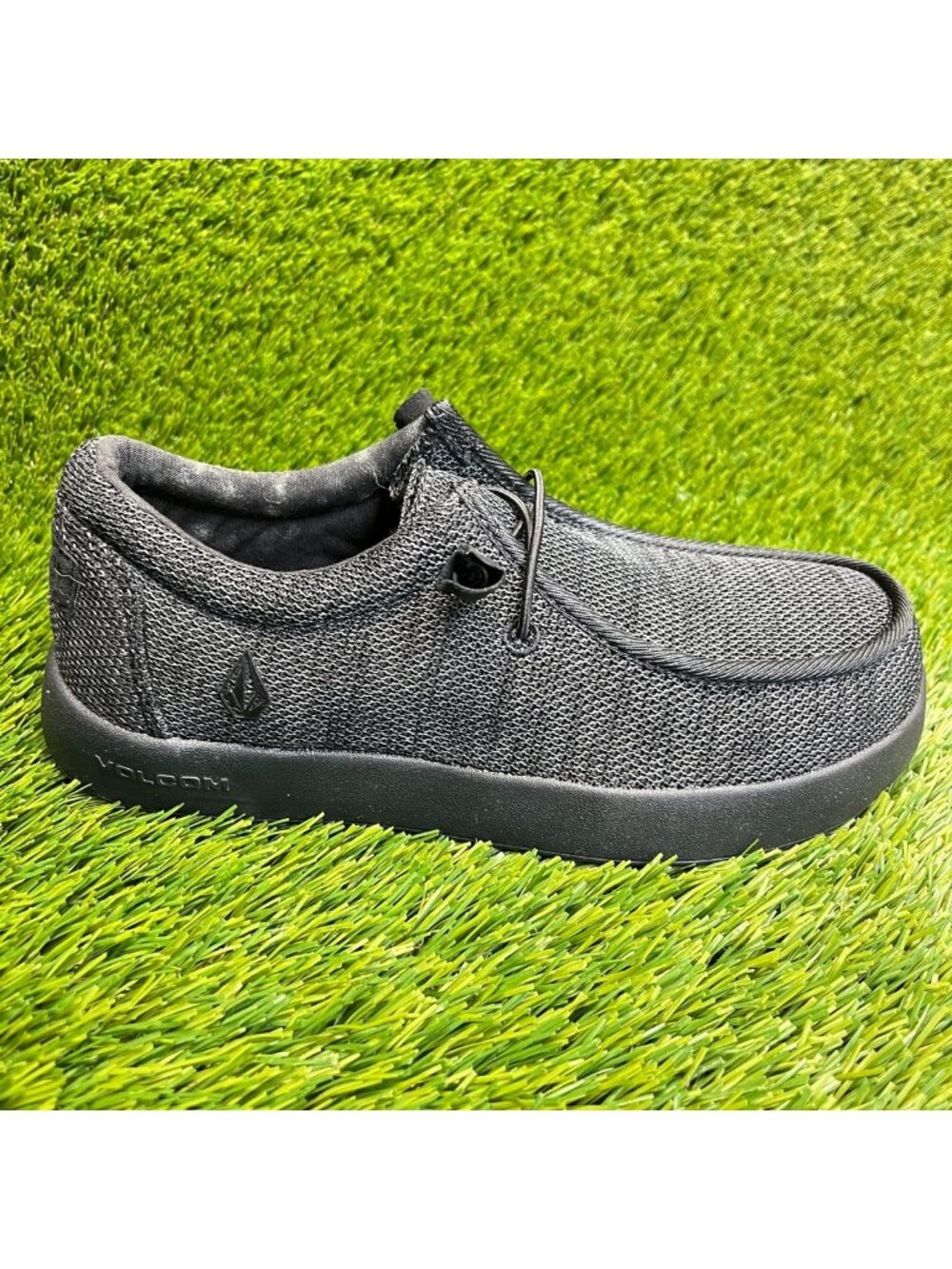 Volcom Chill Womens Size 6.5D Black Gray Composite Safety Toe Work Slip-On Shoes